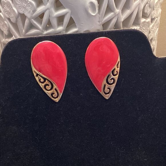 Red Enamel Goldtone Earrings - Picture 2 of 6